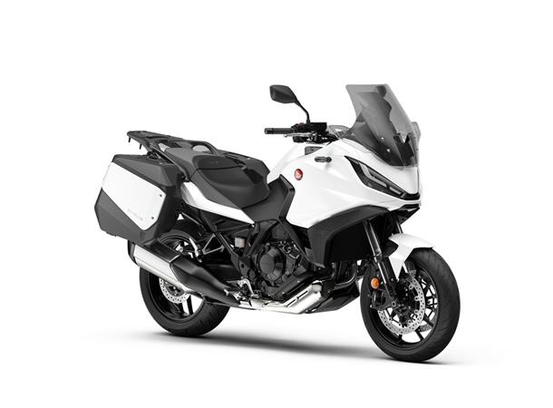 Honda NT1100 2023 Pearl Glare White