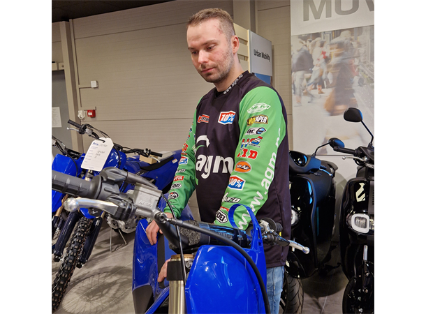 AGM racing trøye 2023 str S Unikt AGM design