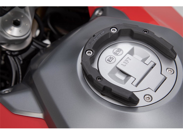 Sw-Motech PRO Tank Ring Honda Honda models. For tank with 5 screws.