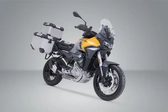 SW-Motech Adventure set TRAX ADV Silver. Moto Guzzi Stelvio (23-). 