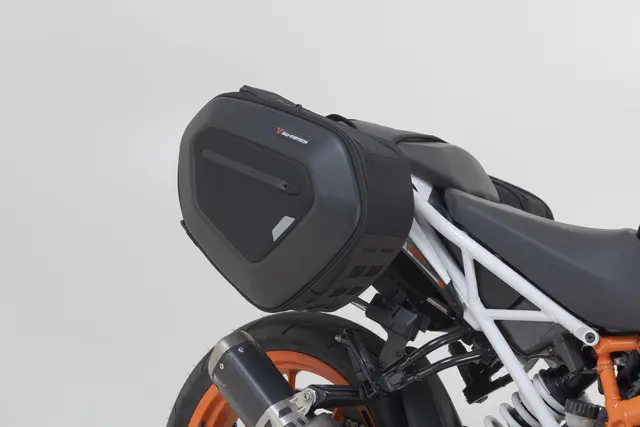 SW-Motech PRO BLAZE H saddlebag set Black. KTM 125 / 390 Duke (17-23). 