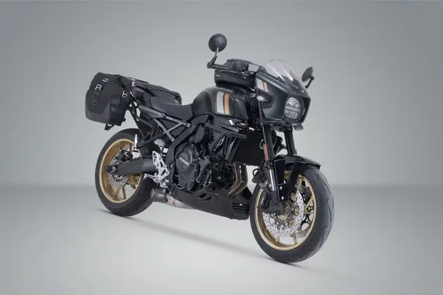 SW-Motech Legend Gear side bag system LC Suzuki GSX-8T / TT (25-). 