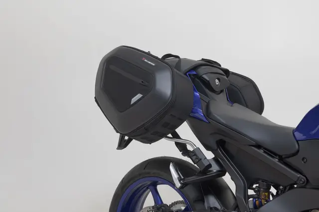 SW-Motech PRO BLAZE saddlebag set Black. Yamaha YZF-R9 (24-). 
