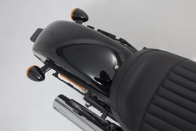 SW-Motech Legend Gear side bag system LH 2x 19,5 l. Softail StrBob (17-), Standar 