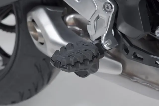 SW-Motech Kit de repose-pieds EVO Triumph Tiger 660 Sport / 800 Sport (24- 