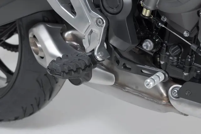 SW-Motech Kit de repose-pieds EVO Triumph Tiger 660 Sport / 800 Sport (24- 
