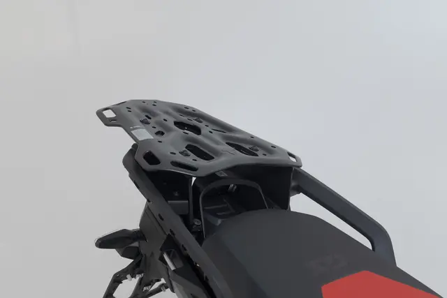 SW-Motech Adventure Rack Svart. R 1300 GS Adv (24-). For OEM lugg 