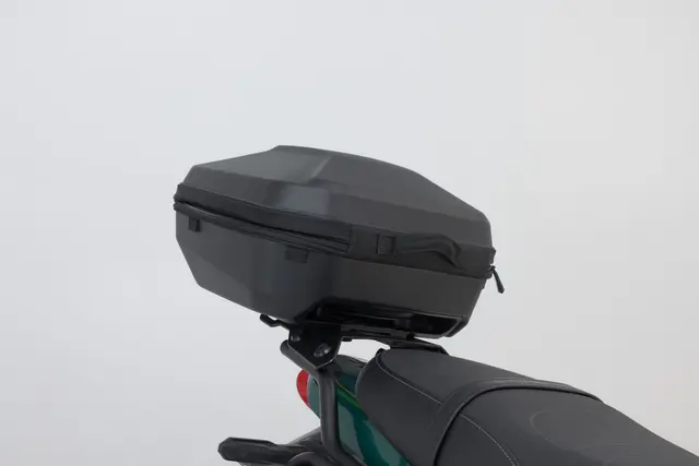 SW-Motech STREET-RACK Schwarz. Kawasaki Z650RS (21-)/ 50th Ann 