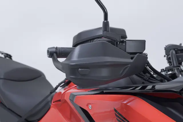 SW-Motech Adventure Handguard kitt Svart. Honda NC models (11-), Suzuki mod 