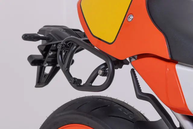 SW-Motech SysBag WP M/M system Yamaha XSR900 (21-) / GP (23-). 