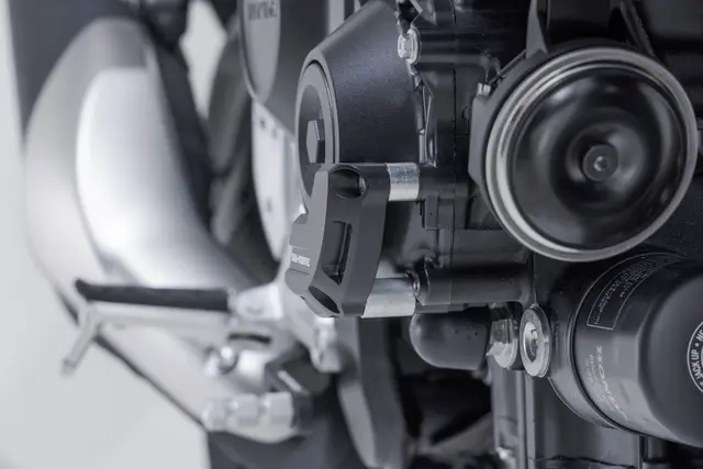 SW-Motech Engine case protector Honda CB1000 Hornet (24-). 