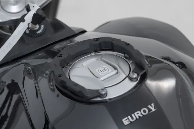 SW-Motech PRO tank ring Black. Voge 650 DSX (22-). 