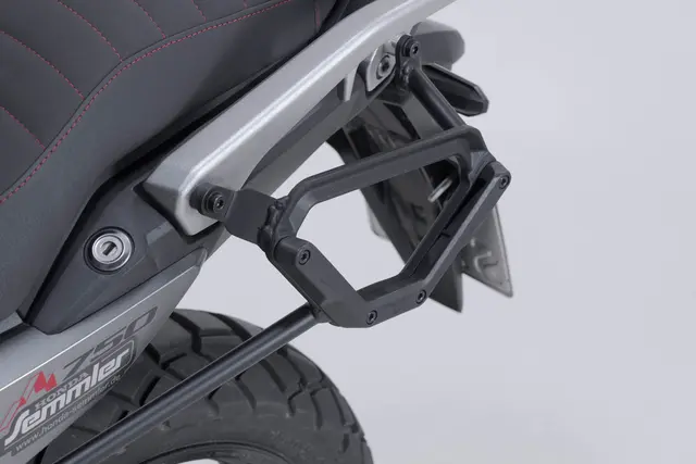 SW-Motech V-LOC Side Carrier left Honda XL750 Transalp (22-). 