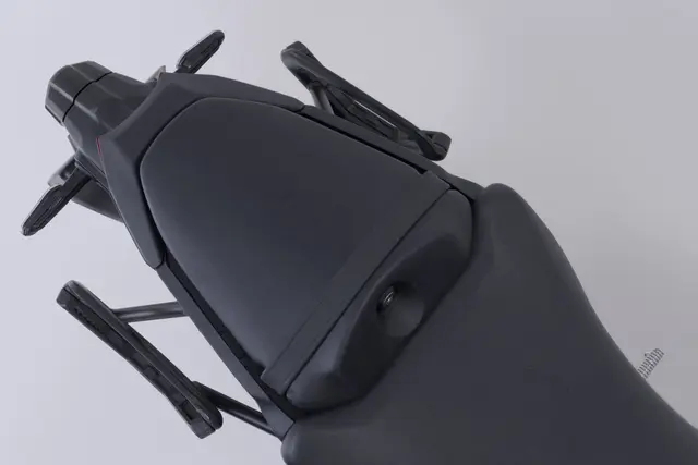 SW-Motech V-LOC Side Carrier right Yamaha MT-09 (23-). 