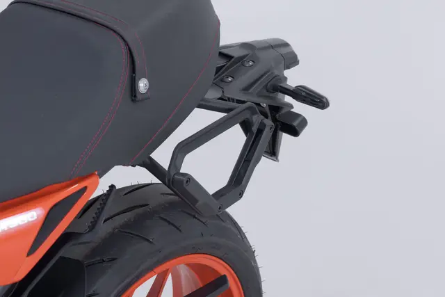 SW-Motech V-LOC Side Carrier left Yamaha XSR900 (21-), XSR900 GP (23-). 
