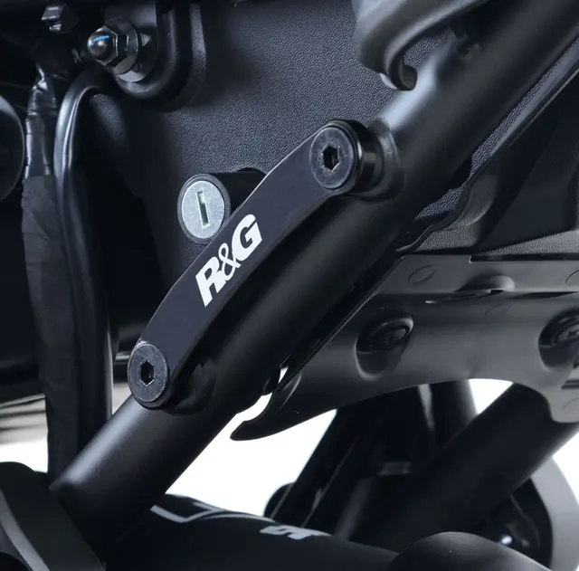 R&G Rear Footrest Plates (pair, BLACK), Yamaha XSR700 