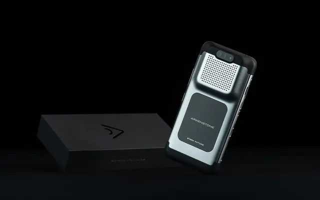 Stark Stark Arkenstone phone 