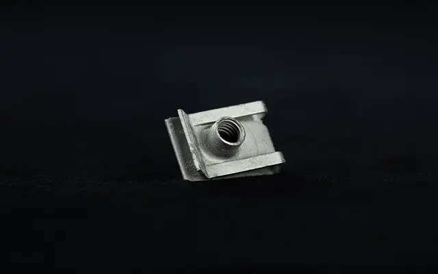 Stark M6 clip nut spoiler 