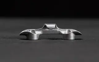 Stark Swingarm Brake hose guide