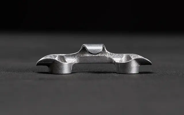 Stark Swingarm Brake hose guide 