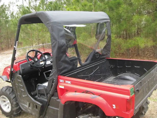 Moose Utility Soft Top/bak Panel Rhino Soft Top With Integrated bak Panel 
