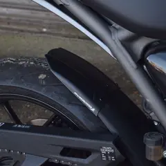 Pyramid Hugger Bak Triumph Speed 400