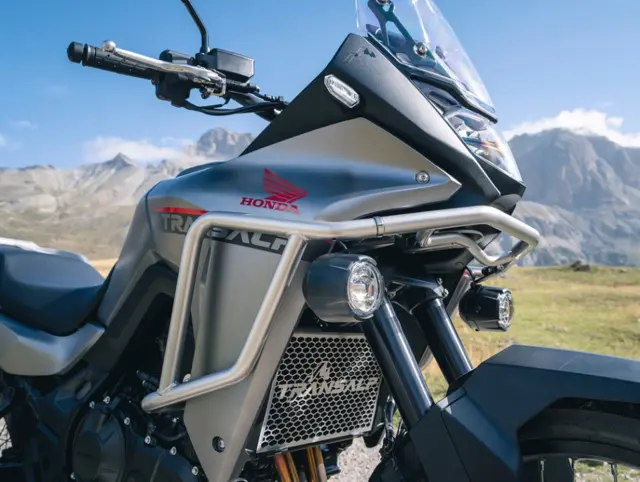 Honda Tåkelys Front Honda Transalp 22- 