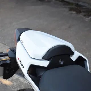 Puig Setedeksel Honda CB 750 Hornet - Hvit