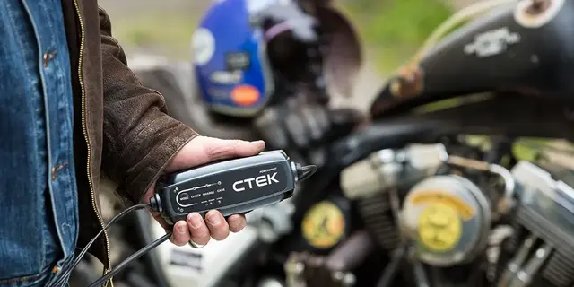 CTEK CT5 Powersport Batterilader 