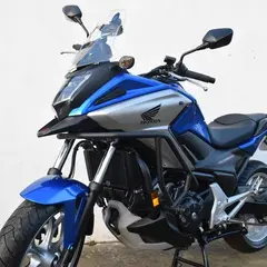 Pyramid Engine Bars Matte Black | Honda NC 750 X 2012>