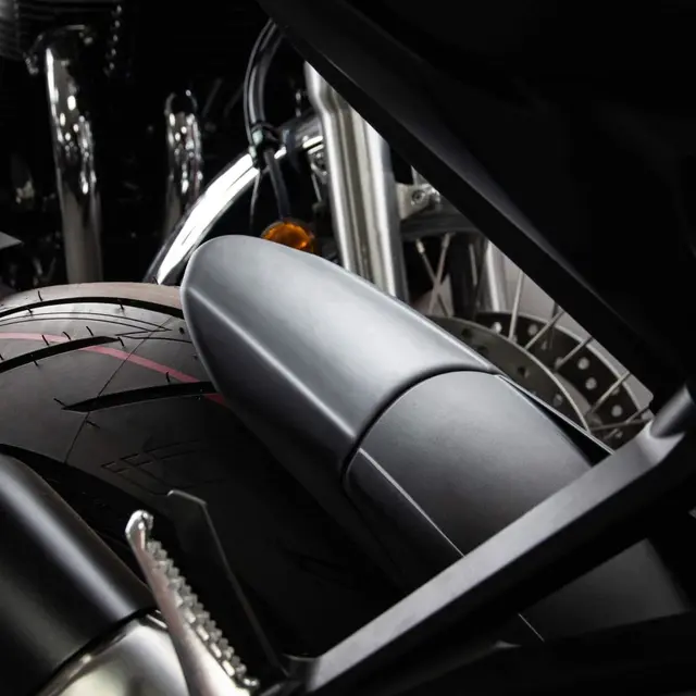 Pyramid Hugger Extension Matte Black | Honda CB 1000 R 2018> 
