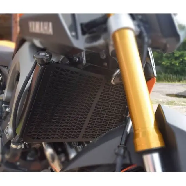 Pyramid Radiator Guard Matt Sort - Yamaha MT-09 2013>2016 