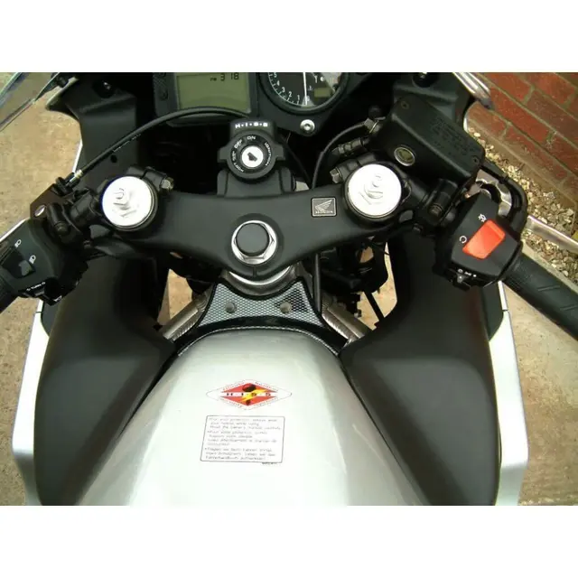 Pyramid Tank Fillet Suzuki Hayabusa GSX1300R 1999>2007 