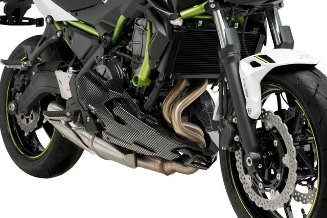 Puig Belly Pan | Carbon Look | Kawasaki Z 650 2020> 