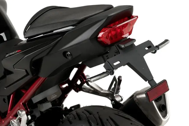 Puig Tail Tidy - Sort Honda CB750 Hornet 2023> 