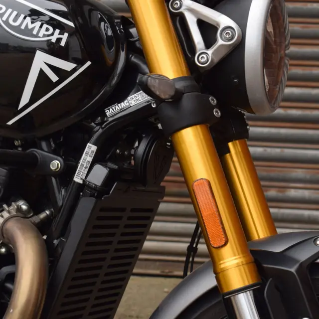 Pyramid Horn deksel Med Triumph logo 