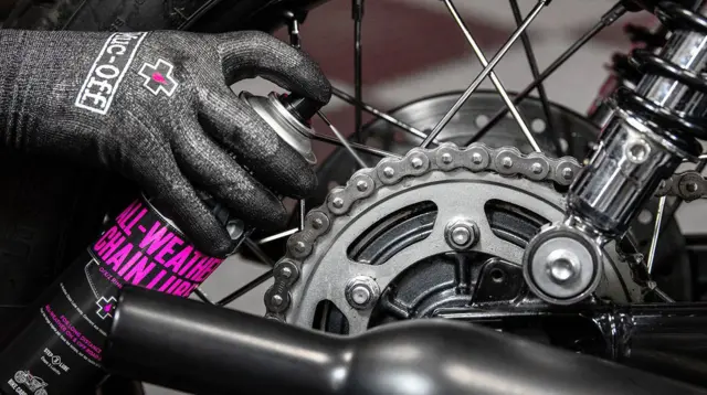 Muc-Off All-Weather Chain lube Kjedespray for alle forhold 