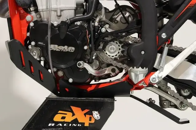 AXP Xtrem Bunnplate Beta 350-480 20- Beta Enduro 350-480 4T 20- 