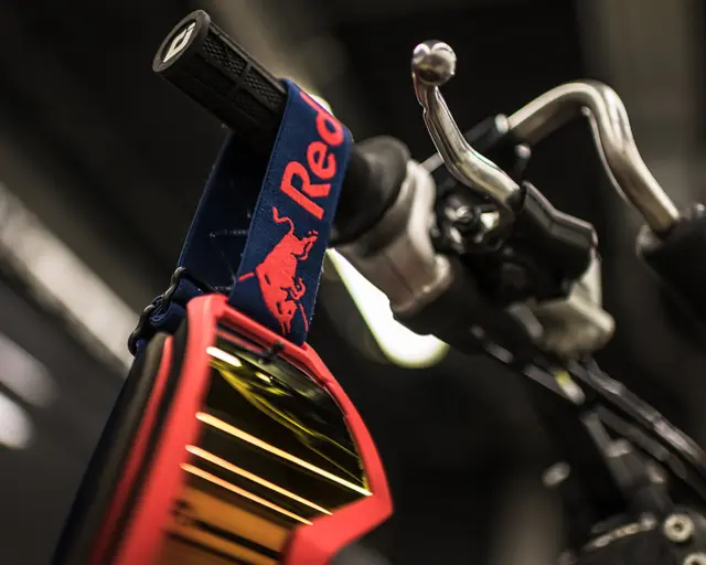 Spect Red Bull Whip Crossbriller Rødt Speilglass - Rød/Blå 