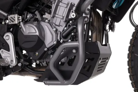 CF Moto Nedre veltebøyle 450MT Sort