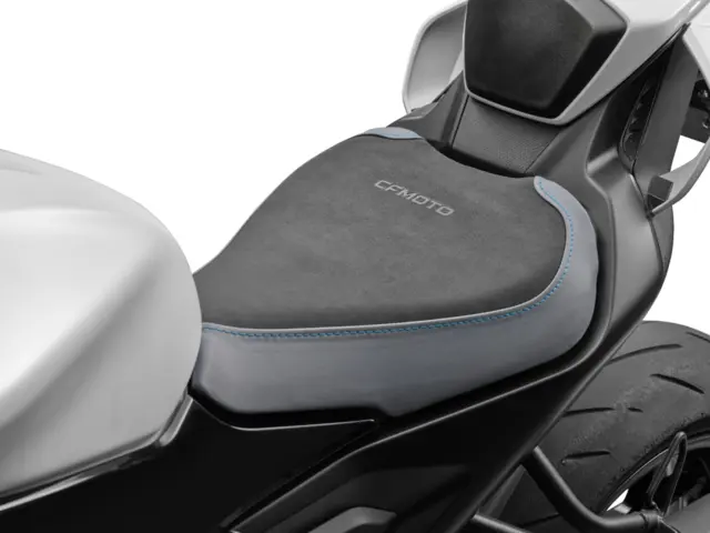 CF Moto Høyt sete 675 SR-R 