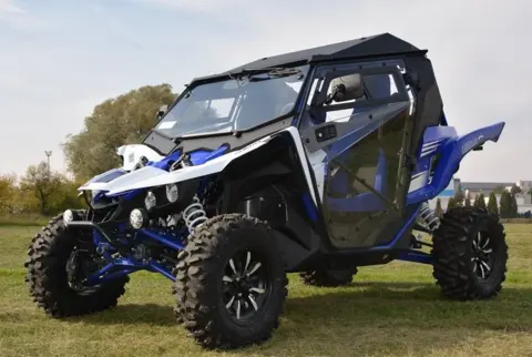 DFK Komplett Hytte YXZ1000R 16-18