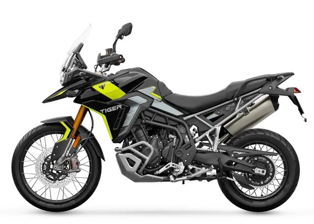 Triumph Tiger 900 Rally PRO 2026 SAPPHIRE BLACK / TRIUMPH RACING YELLOW 