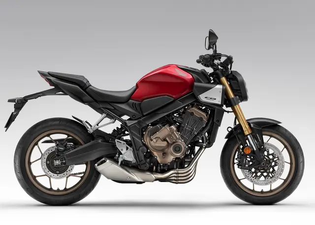 Honda CB650R 2025 CANDY CHROMOSPHERE RED 