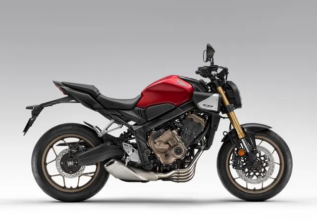 Honda CB650R 2024 Candy Chromosphere Red 
