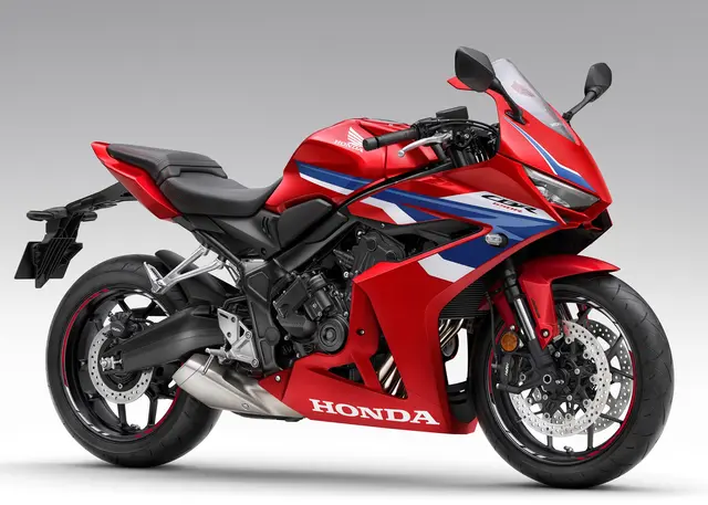 Honda CBR650R 2025 GRAND PRIX RED TRICOLOUR 