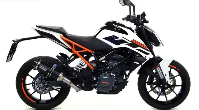 Arrow lyddemper KTM Duke 125 17- Sort lyddemper med carbon endestuss 