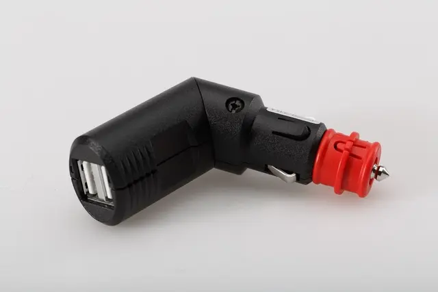Sw-Motech Dobbel Usb Port For sigarettenneruttak og DIN 