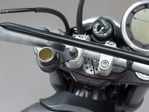 Sw-Motech Brakett For 12V Str&#248;muttak