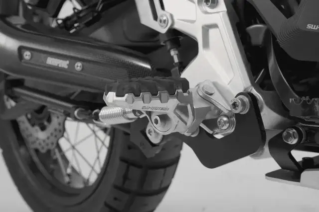 Sw-Motech EVO footrest kit Yamaha Ténéré 700 (19-). 